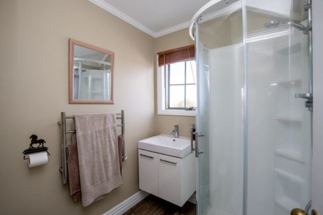 Photo of property in 27 Raratuna Street, Turua, 3574