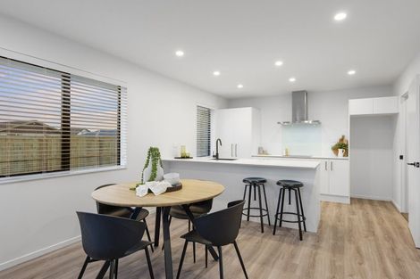 Photo of property in 464a Bower Avenue, Parklands, Christchurch, 8083