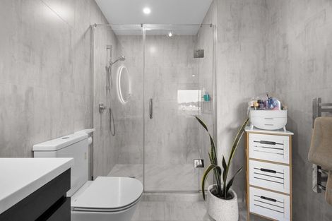 Photo of property in 150 Vintry Drive, Kumeu, 0810