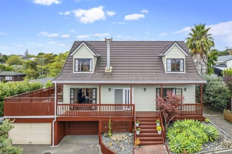 Photo of property in 2/12 Evans Road, Glen Eden, Auckland, 0602