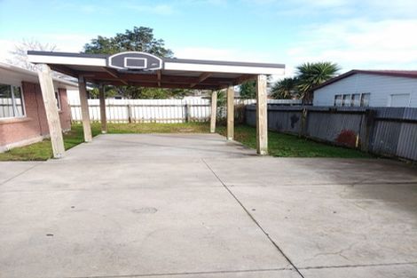 Photo of property in 2/27 Rice Crescent, Papakura, 2110