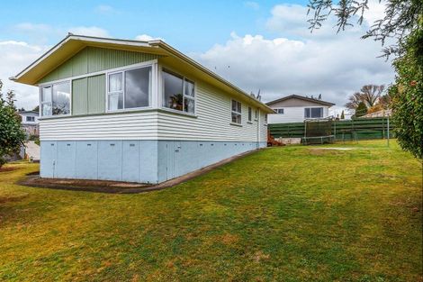 Photo of property in 15 Puketapu Crescent, Taumarunui, 3920