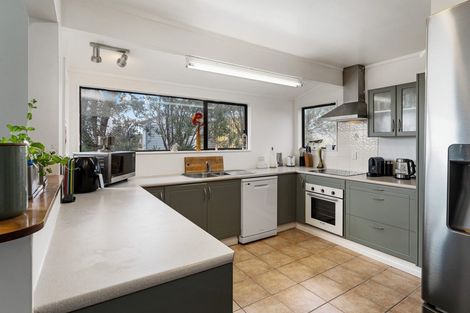 Photo of property in 30 Frimley Terrace, Waikanae Beach, Waikanae, 5036