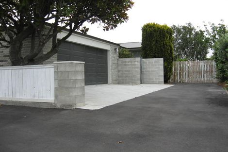 Photo of property in 29 Waimairi Road, Upper Riccarton, Christchurch, 8041
