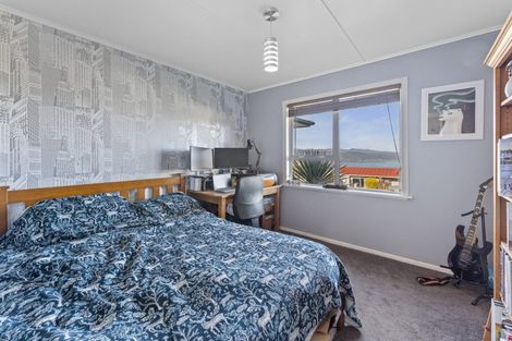 Photo of property in 24 Acacia Avenue, Maungaraki, Lower Hutt, 5010