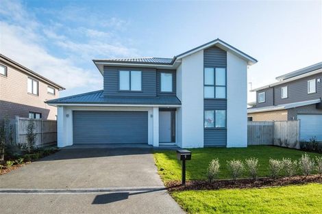 Photo of property in 9 Waituarua Drive, Takanini, 2112