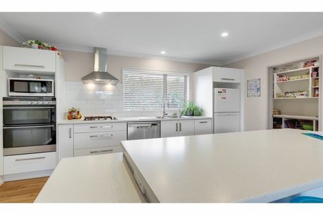 Photo of property in 132 Beach Road, North New Brighton, Christchurch, 8083