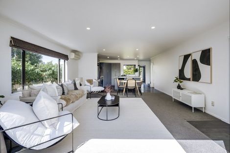 Photo of property in 23a Avondale Road, Taradale, Napier, 4112