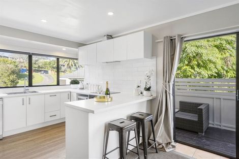 Photo of property in 13c Walbrook Road, Manly, Whangaparaoa, 0930