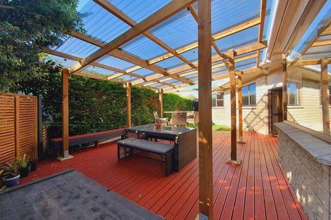 Photo of property in 31 Tiverton Crescent, Whalers Gate, New Plymouth, 4310