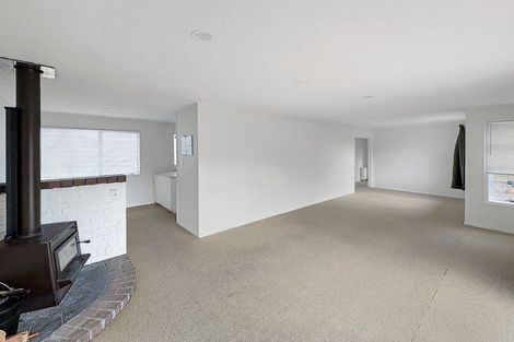 Photo of property in 1 Strathmore Avenue, Levin, 5510