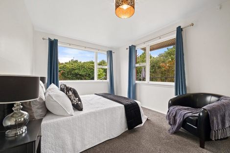 Photo of property in 16 Ilfracombe Place, Burnside, Christchurch, 8053