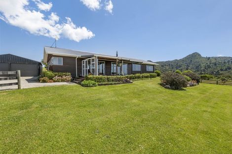 Photo of property in 415 Kirihau Road, Koru, New Plymouth, 4374