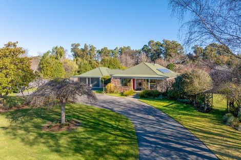 Photo of property in 2 Terrace Road, Leithfield, Amberley, 7481