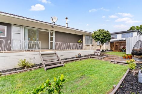 Photo of property in 54 Meadway, Sunnyhills, Auckland, 2010