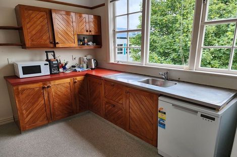 Photo of property in 10 Daniell Street, Newtown, Wellington, 6021