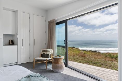 Photo of property in 685a Karioitahi Road, Lake Puketi, Waiuku, 2683