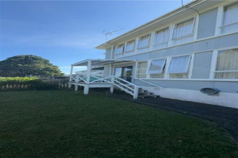Photo of property in 19 Cook Street, Marfell, New Plymouth, 4310