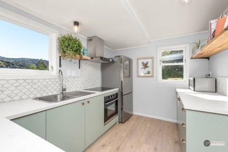 Photo of property in 166 Seddon Street, Naenae, Lower Hutt, 5011