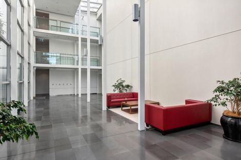 Photo of property in Sanctum Apartment, 10 Ebor Street, Te Aro, Wellington, 6011