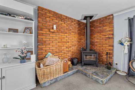 Photo of property in 83 Grove Street, Tinwald, Ashburton, 7700