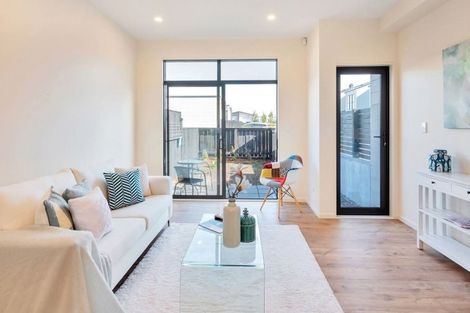 Photo of property in 101 Te Aparangi Road, Papakura, 2110