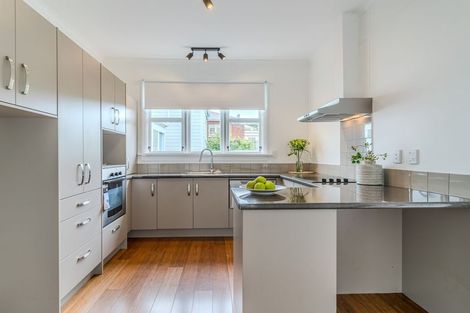 Photo of property in 182 Pine Hill Road, Dalmore, Dunedin, 9010