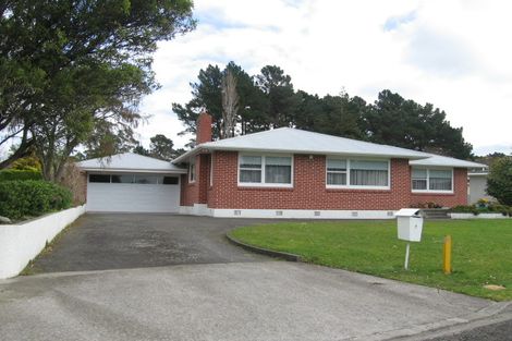 Photo of property in 7 Williams Terrace, Fitzherbert, Palmerston North, 4410