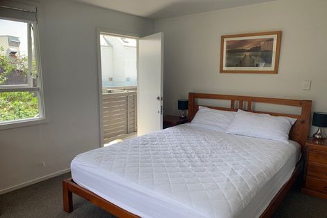 Photo of property in 2 Marriner Street, Sumner, Christchurch, 8081