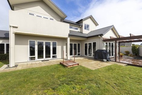 Photo of property in 10 Sampson Avenue, Waiwhakaiho, New Plymouth, 4312