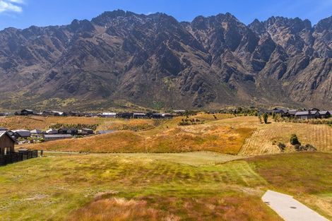 Photo of property in 20 Cunninghams Drive, Jacks Point, Queenstown, 9371