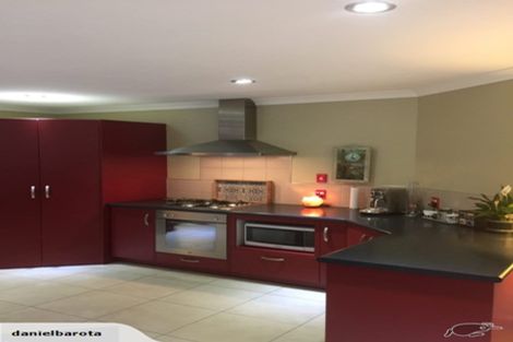 Photo of property in 15 Leanne Way, Waikanae Beach, Waikanae, 5036