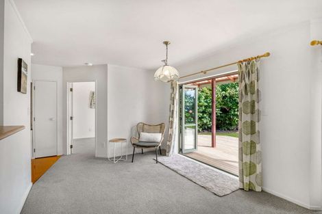 Photo of property in 1/114 The Circle, Manly, Whangaparaoa, 0930