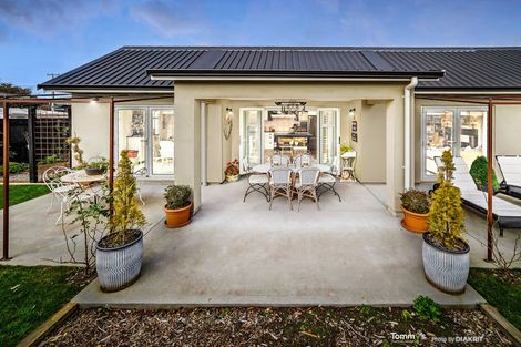 Photo of property in 52a Cologne Street, Martinborough, 5711