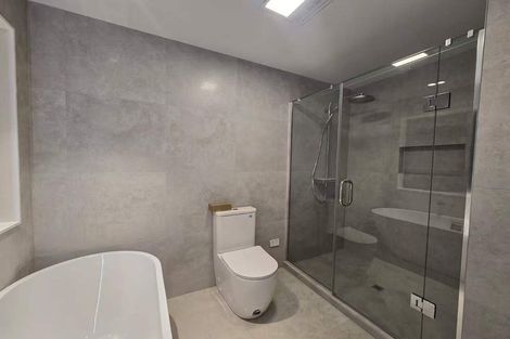 Photo of property in 14b Isobel Road, Greenhithe, Auckland, 0632