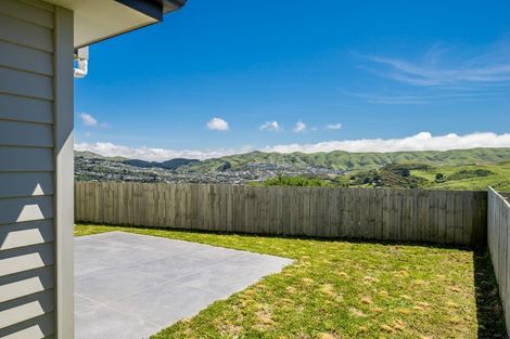 Photo of property in 223 Mark Avenue, Grenada Village, Wellington, 6037