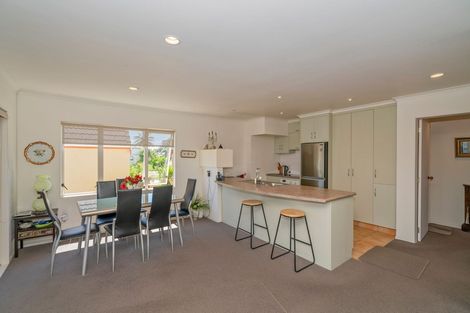 Photo of property in 4a Albert Street, Whitianga, 3510