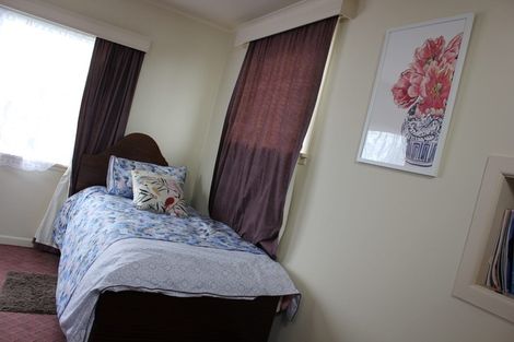 Photo of property in 14a Arawa Street, New Lynn, Auckland, 0600