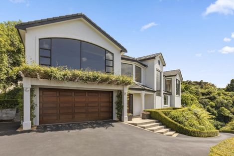 Photo of property in 1 Corrondella Grove, Belmont, Lower Hutt, 5010