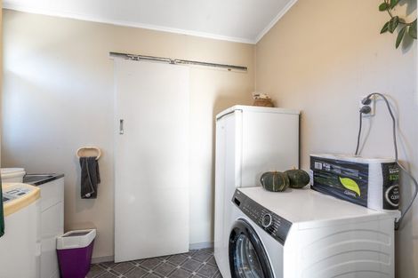 Photo of property in 22 Walker Street, East Gore, Gore, 9710