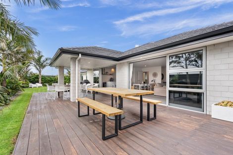 Photo of property in 24 Ferry Road, Waipu, 0510