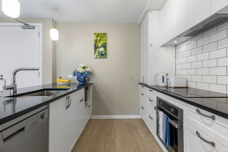 Photo of property in 75 Panorama Heights, Orewa, 0931