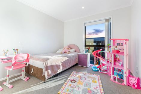 Photo of property in 7 Jagoda Road, Westgate, Auckland, 0614