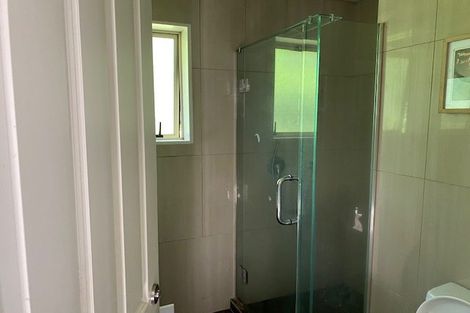 Photo of property in 49 Halver Road, Hillpark, Auckland, 2102