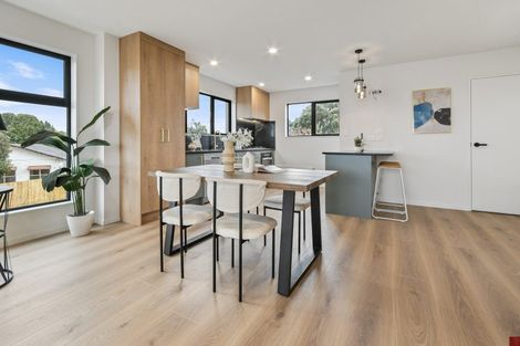 Photo of property in 12a Damian Way, Weymouth, 2103