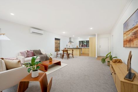 Photo of property in 32 Espalier Drive, Henderson, Auckland, 0612