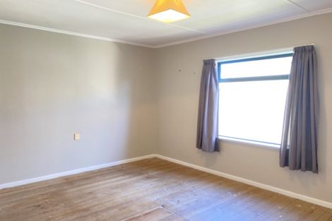 Photo of property in 4 Sea View Road, Baylys Beach, Dargaville, 0377