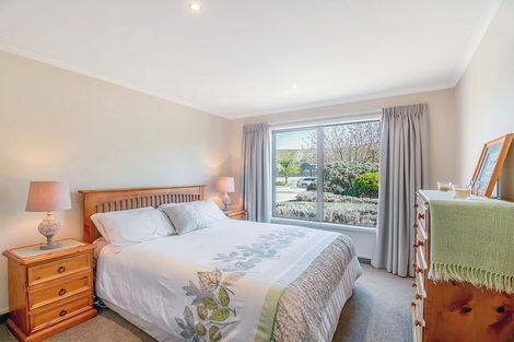 Photo of property in 21 Pisa Moorings Road, Mount Pisa, Cromwell, 9383