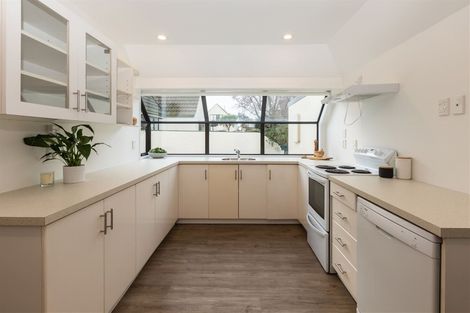 Photo of property in 12/126 Idris Road, Strowan, Christchurch, 8052