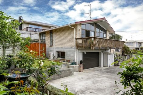 Photo of property in 5 Penrith Street, Westown, New Plymouth, 4310